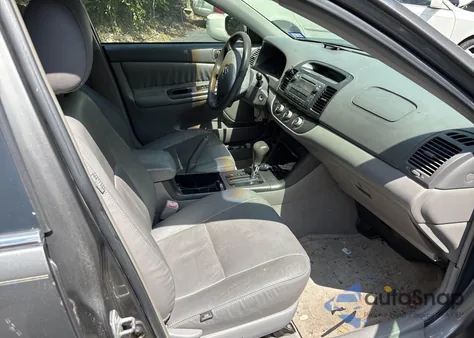 2005 Toyota Camry Le/Xle/Se from USA, damaged, VIN 4T1BE30K05U540344